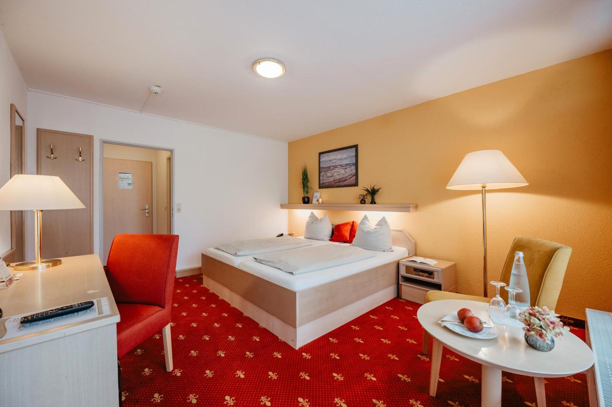 Panland Hotel 3*